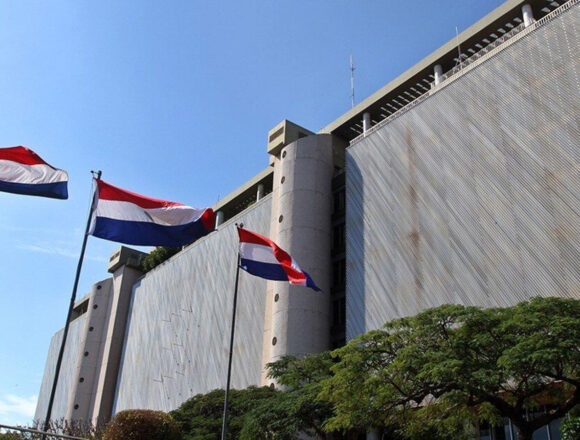 Disminuye la Inversión Directa en Paraguay