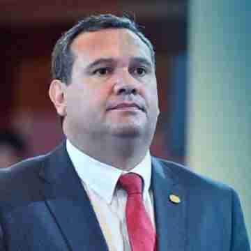 Beto Ovelar impulsa a Maidana en el JEM