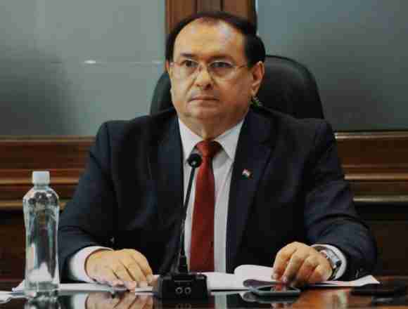 Senador Retamozo El senador Retamozo culpa al canciller por bochorno presidencial