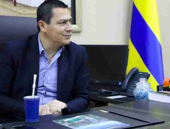 carlos echeverria Echeverría Desafía a Farías en Luque