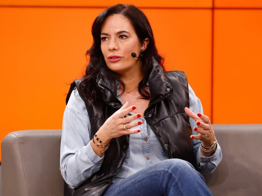claudia centurion El tren de cercanÃas enfrenta nuevos obstáculos