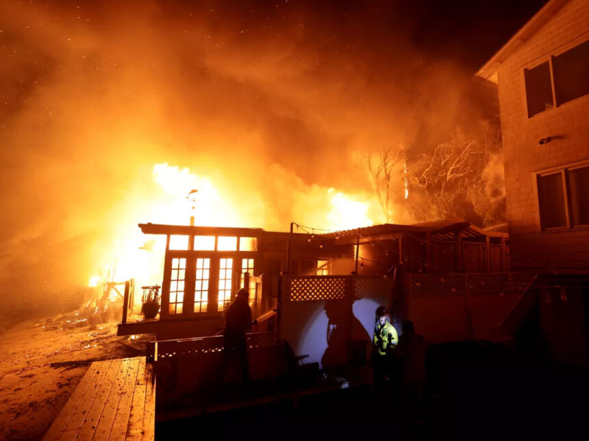 Más de 9.000 estructuras destruidas en Los Ángeles