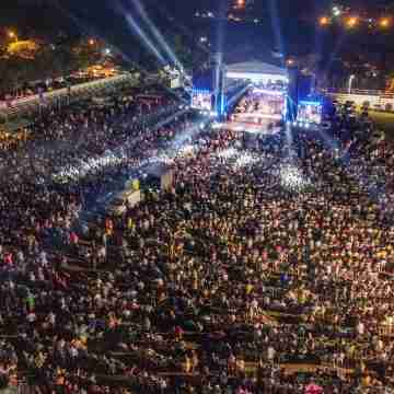 poncho parai Alma Guaraní gana el Poncho de Oro