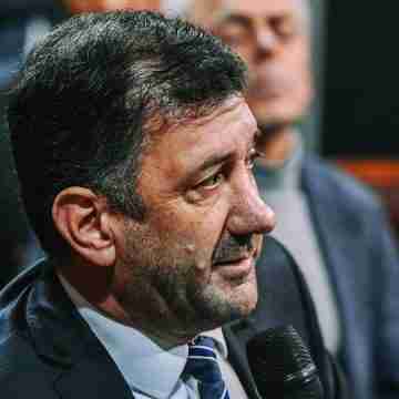 Edgardo Kueider Seprelad denuncia a UIF por filtración de datos de Kueider