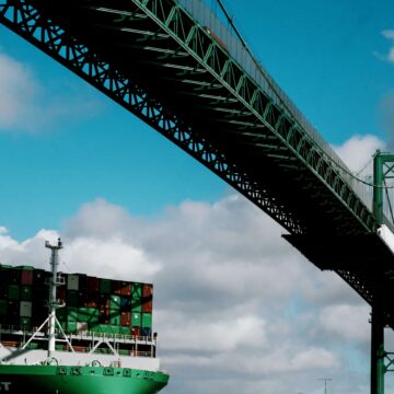 Trump impone aranceles y desata crisis comercial