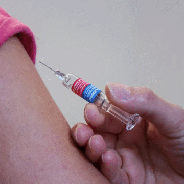 Insisten con vacuna anual ante aumento gripal