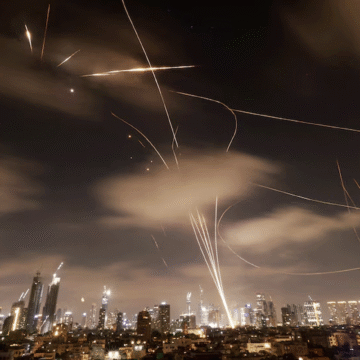 Alí Khamenei advierte daños irreparables