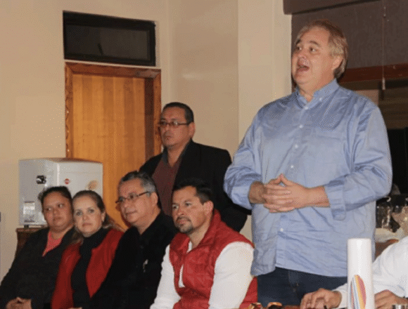 gonzalez González Vaesken suena fuerte en CDE