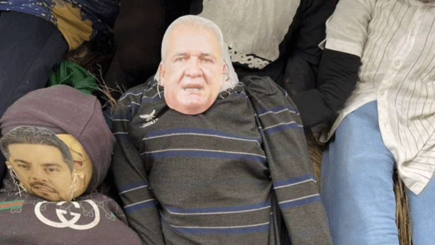 Políticos paraguayos, favoritos como Judas Kái