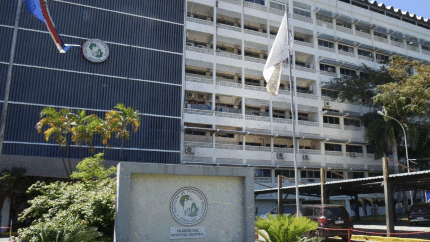 IPS recorta servicios médicos y sube gasto en catering y viáticos