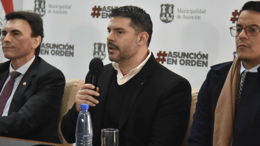 Nenecho gastó toda la plata para obras, denuncia edil