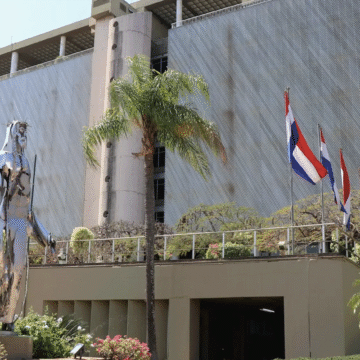 Ventas comerciales crecen 6% al primer semestre