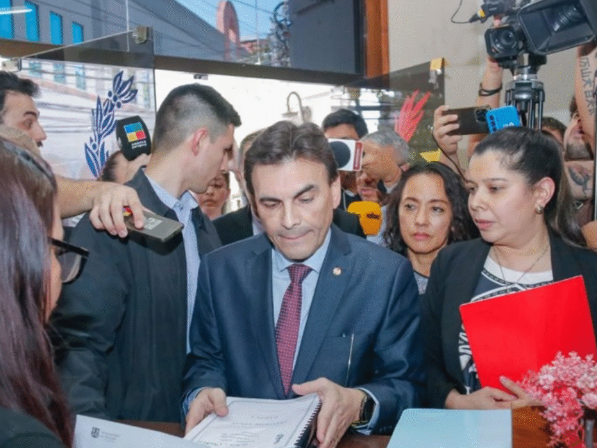 Amenazan de muerte a interventor Pereira