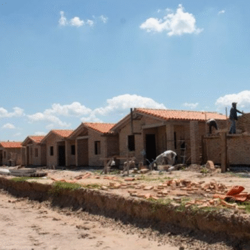 Paraguay enfrenta grave déficit habitacional estructural