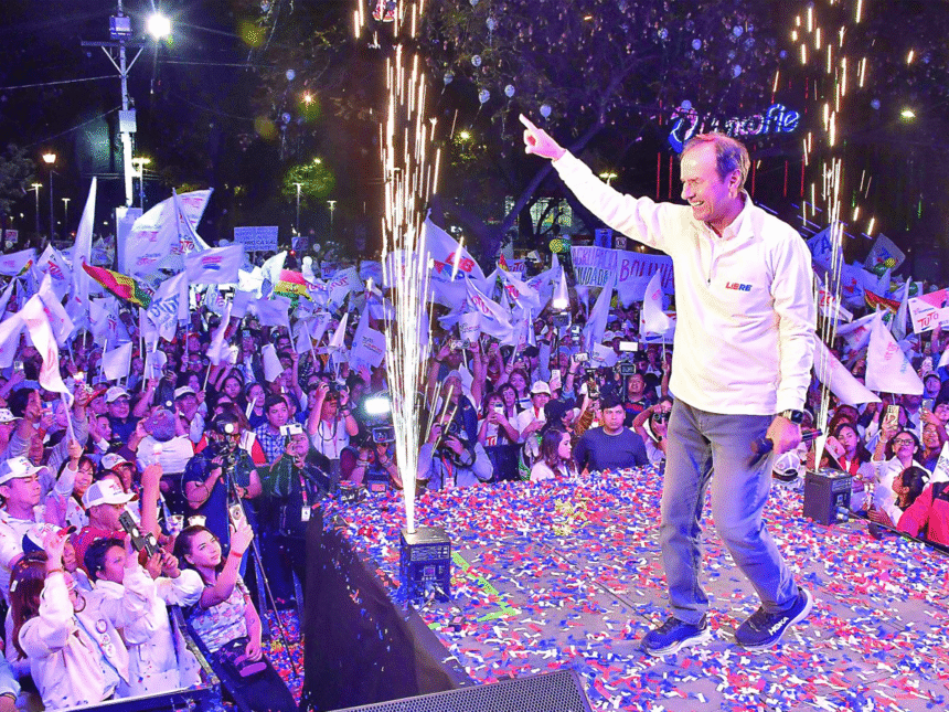 Quiroga lidera intención de voto en Bolivia, según encuesta