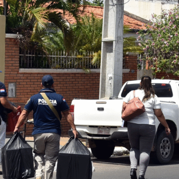 abogada Abogada denuncia nuevas amenazas de la mafia de pagarés