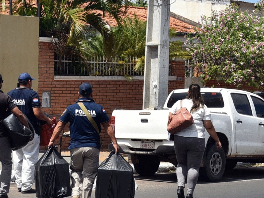 abogada Abogada denuncia nuevas amenazas de la mafia de pagarés